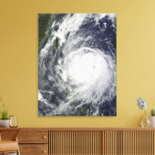 Tyfoon Lupit uit de Filipijnen Canvas Afdruk (Insitu (Woonkamer))