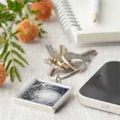 Tyfoon Lupit uit de Filipijnen Sleutelhanger (Zijkant)