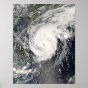 Tyfoon Neoguri nadert China 2 Poster