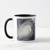 Tyfoon Sudal ten zuiden van Japan 2 Mok (Links)