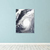 Tyfoon Sudal ten zuiden van Japan 3 Canvas Afdruk (Insitu (Houten vloer))