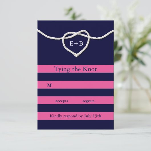 Tying Knot Fuchsia & Navy RSVP (Debout devant)