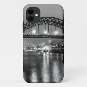 Tyne Bridge bij nacht iPhone 11 Hoesje