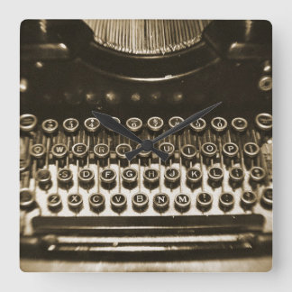Typemachine Vierkante Klok