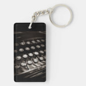 typemachines in zwart-wit sleutelhanger (achterkant)