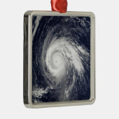 Typhoon Higos Metalen Ornament (Rechts)