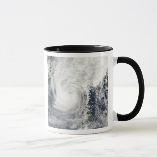 Typhoon Megi 3 Mok (Rechts)
