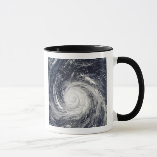 Typhoon Rusa Mok (Rechts)