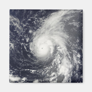 Typhoon Vamco in de Stille Oceaan Magneet