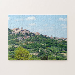 Typisch traditioneel dorp in Toscane - Italië Legpuzzel