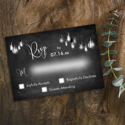 Typografie RSVP Edison Lights op schoolbord Kaartje
