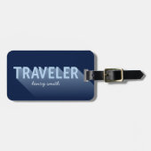 Typografie Shadow Modern Blue Traveller Bagagelabe Bagagelabel (Voorkant horizontaal)