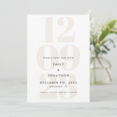 Typografie van de moderne grijze Cream Date Save The Date (Staand voorkant)