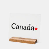 Typographie canadienne à la feuille d'érable rouge (Angle)