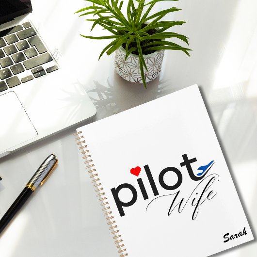 Typographie de femme de pilote & Avion simple, min