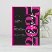 Typographie rose chaud moderne Faire-part de gradu (Debout devant)