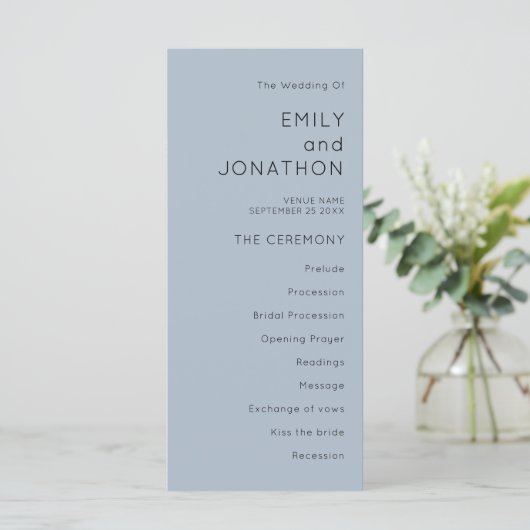 Typographie simple Dusty Blue Wedding Programme (Debout devant)