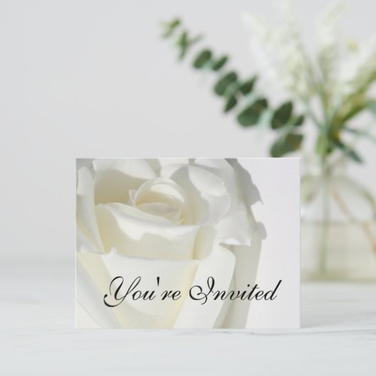 U bent uitgenodigd uitnodigingskaart witte roos uitnodiging briefkaart (Staand voorkant)