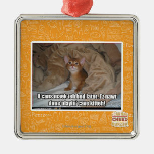 U kunt later het bed maken. metalen ornament