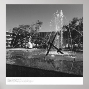 UCSD Studenten en fontein door Ansel Adams Poster
