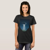 UFO Abduction  Flying Saucer Alien UFO Believers T-shirt (Voorkant volledig)