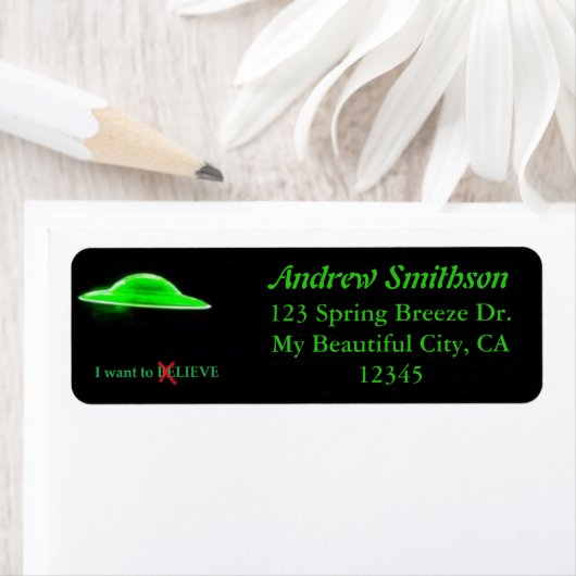 UFO Flying Saucer Green Black Text Funny Humorisy Etiket (Insitu)