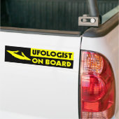 UFOLOGIST AAN BOORD Bumpersticker (Op Truck)
