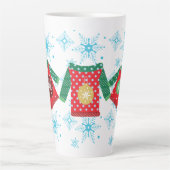 Ugly Sweater Snowflakes Pattern Latte Mok (Voorkant)