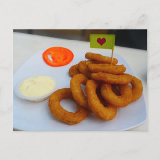 Uienringen met mayonaise en tomaat briefkaart