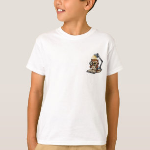 Uil geleerde bestudeert met vergrootglas kinderen t-shirt