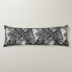 Uilen, varens, eik en bessen 4 lichaamskussen