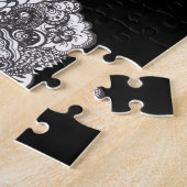 uitdagende zwarte en witte puzzel legpuzzel (Zijkant)