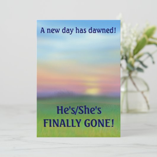 Uiteindelijk hebben ze een uitnodiging van de part (Staand voorkant)