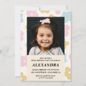 Uitnodiging 7e verjaardag Retro Groovy Bloemen Cut (Voorkant)