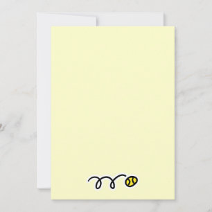 Uitnodiging en schrijfbenodigdheden met tennisball