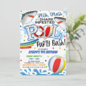 Uitnodiging Shark Attack Pool Feest (Staand voorkant)