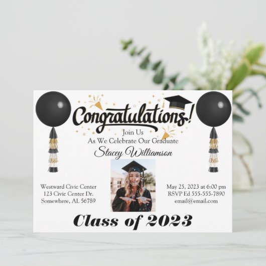 Uitnodiging tot afstuderen met Afbeelding en ballo (Staand voorkant)