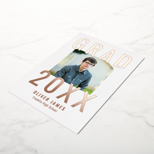 Uitnodiging tot bekendmaking Afstuderen voor Folie (Gedraaid)