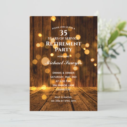 Uitnodiging van Rustic Wood en Lichten (Staand voorkant)