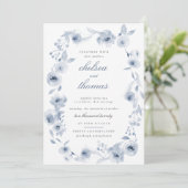 Uitnodiging voor blauwe Floral Border Wedding (Staand voorkant)