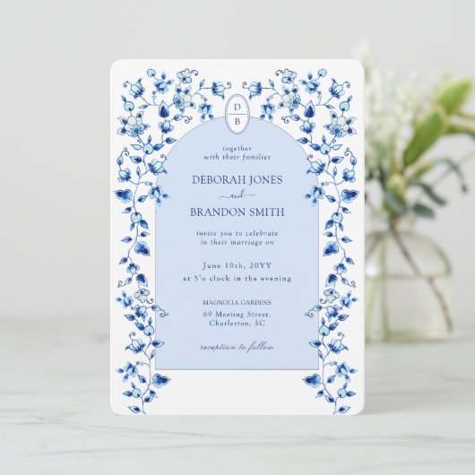 Uitnodiging voor bruiloft met Monogrammed Arch Del (Staand voorkant)