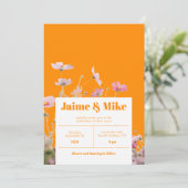 Uitnodiging voor bruiloft van Bright Floral Wildfl (Staand voorkant)