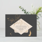 Uitnodiging voor eindexamenfeest, feestmuts en kwa (Staand voorkant)