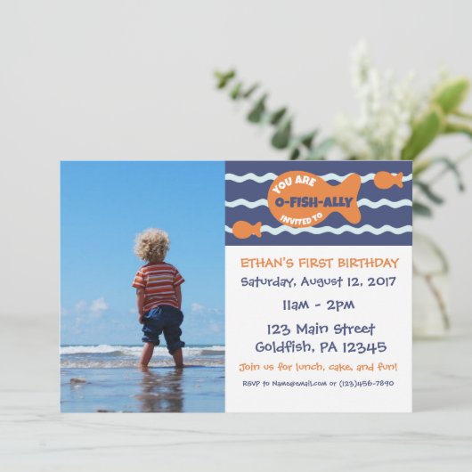 Uitnodiging voor Goldfish Birthday Photo Party (Staand voorkant)