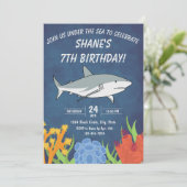 Uitnodiging voor Shark Birthday (Staand voorkant)