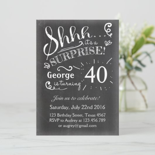 Uitnodiging voor verjaardag Chalkboard Rustic (Staand voorkant)