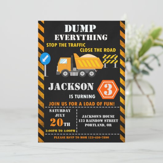 Uitnodiging voor verjaardagsbouw Uitnodiging voor  (Staand voorkant)