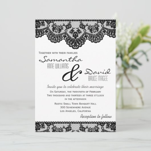 Uitnodiging voor zwarte kant en witte bruiloft (Staand voorkant)