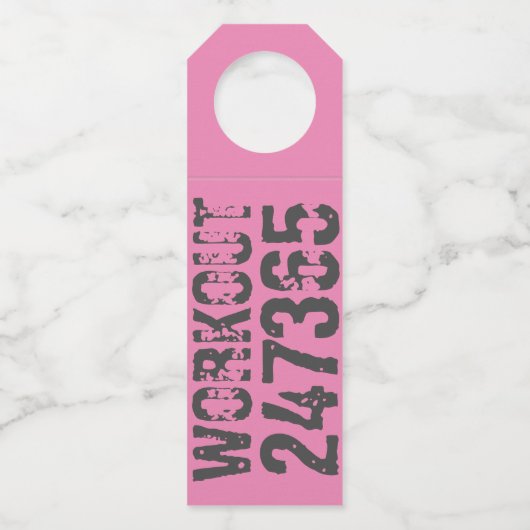Uitstekende en gekraste tekst Werkout 247365 roze Flessenhanger (Achterkant)