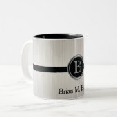 Uitvoerend Monogram | Witte penseelstaal Tweekleurige Koffiemok (Voorkant links)